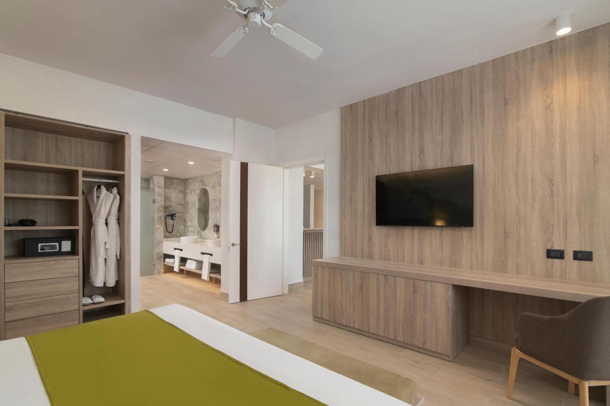 Serenade All Suites - Adults Only Resort 蓬塔卡纳 外观 照片